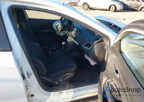 2016 Dodge Dart Sxt Sport Blacktop z USA, uszkodzony, nr VIN 1C3CDFFA9GD819357